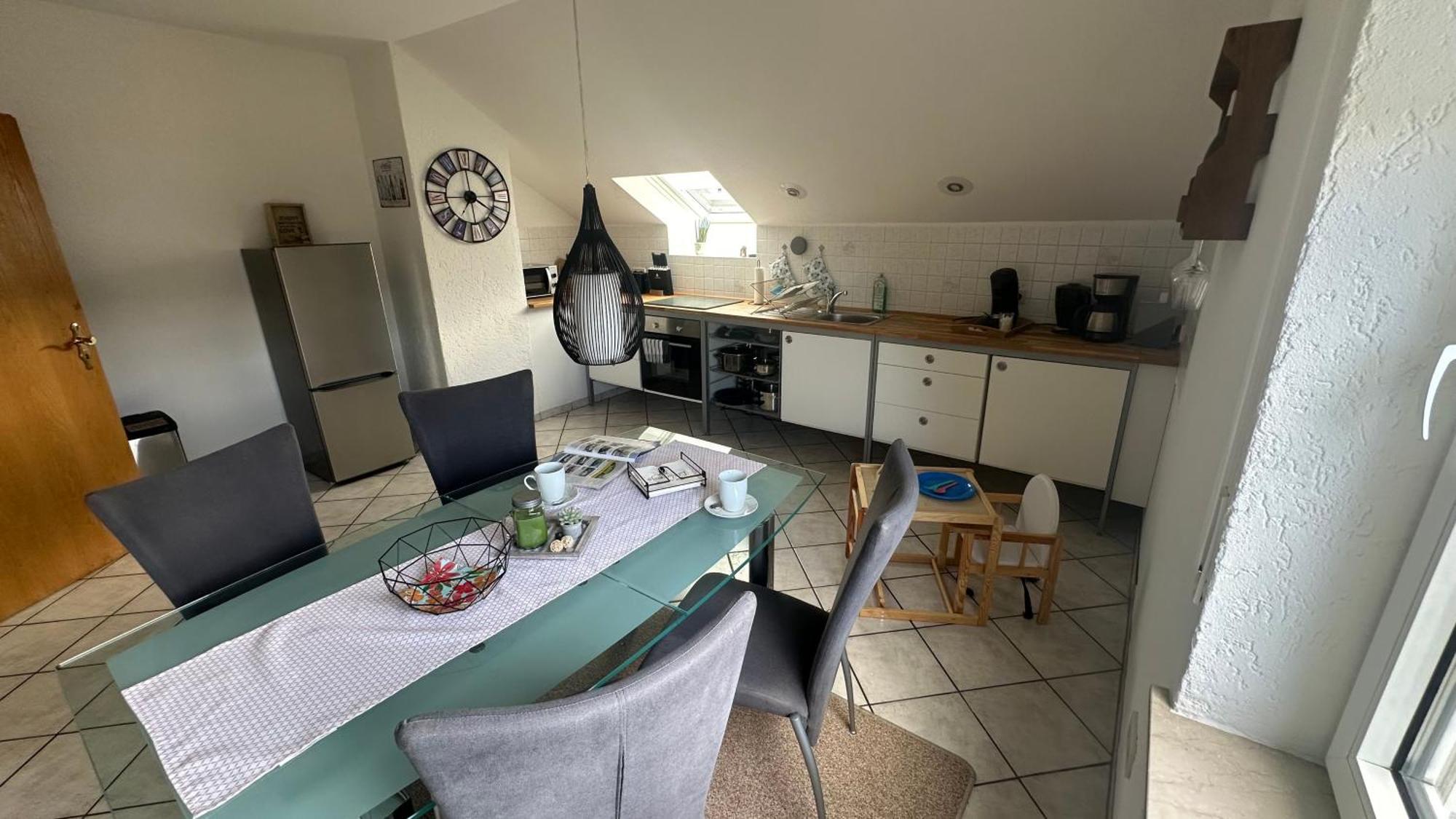 Fewo Hoheeifel, 1 Haus Mit 2 Apartments 5 Schlafzimmer In Kelberg Naehe Nuerburgring 客房 照片