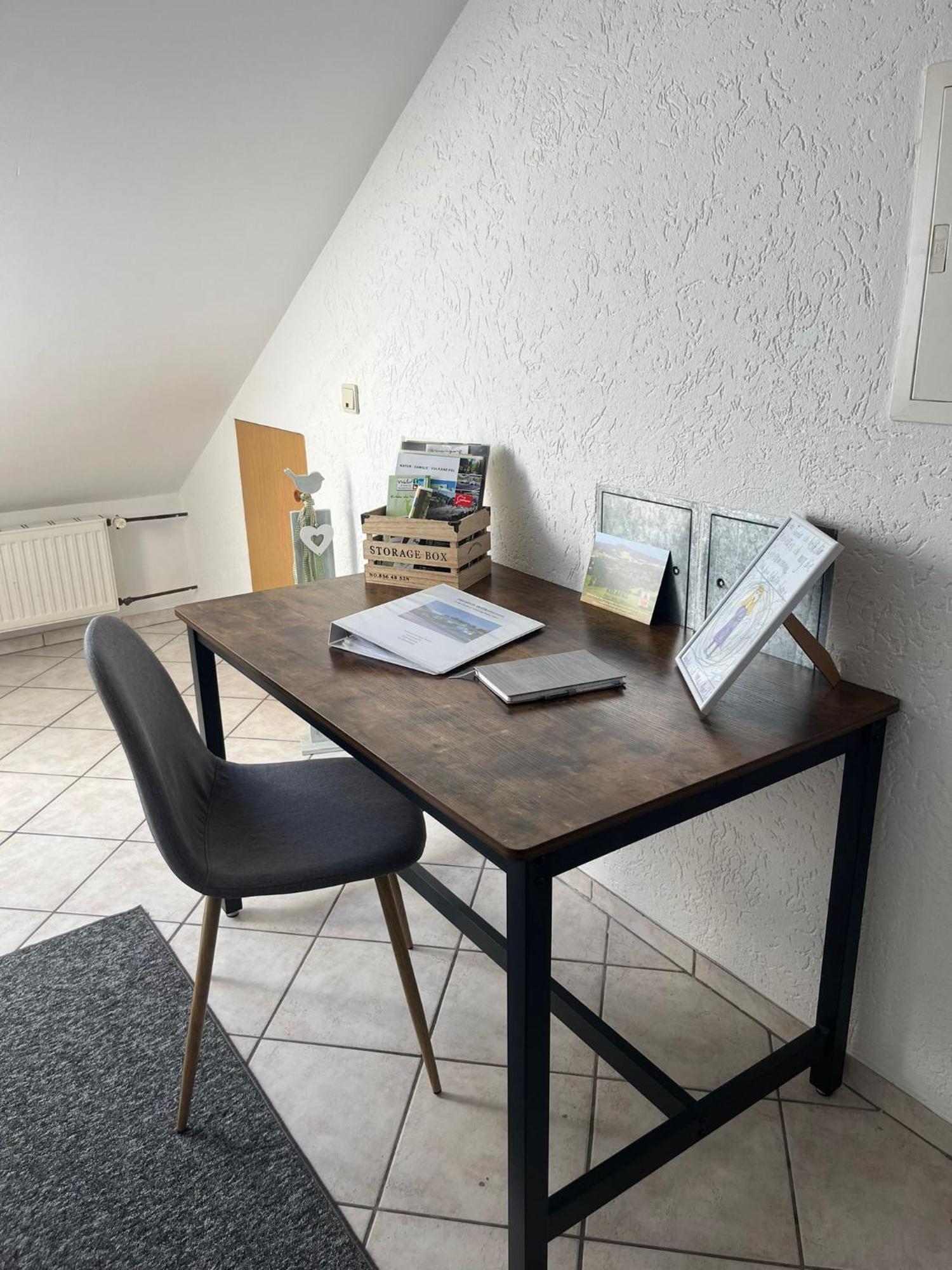 Fewo Hoheeifel, 1 Haus Mit 2 Apartments 5 Schlafzimmer In Kelberg Naehe Nuerburgring 外观 照片